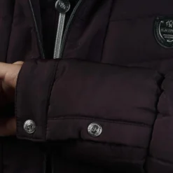 Voorkant -Default Template 1 donsjack voor dames flags and cup vaasa 1